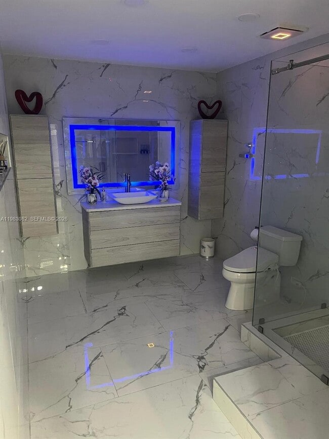 Building Photo - 1430 Polk St