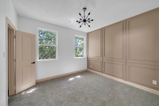 Building Photo - 9551 Neuens Rd