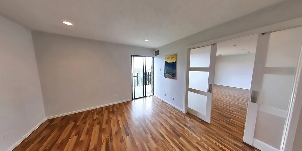 Bedroom - 480 S Marion Pky