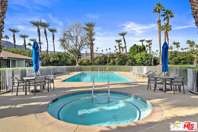 Building Photo - 43 Cll Encinitas