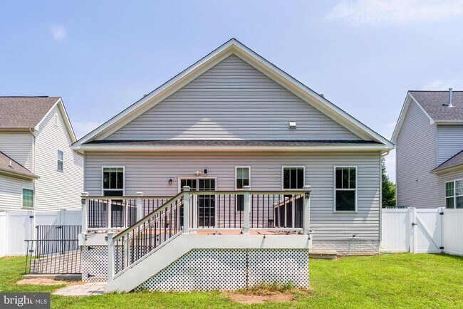 Building Photo - 12199 Aster Rd