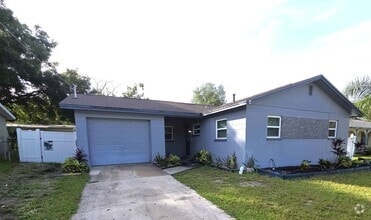 Building Photo - Temple Terrace Hideaway