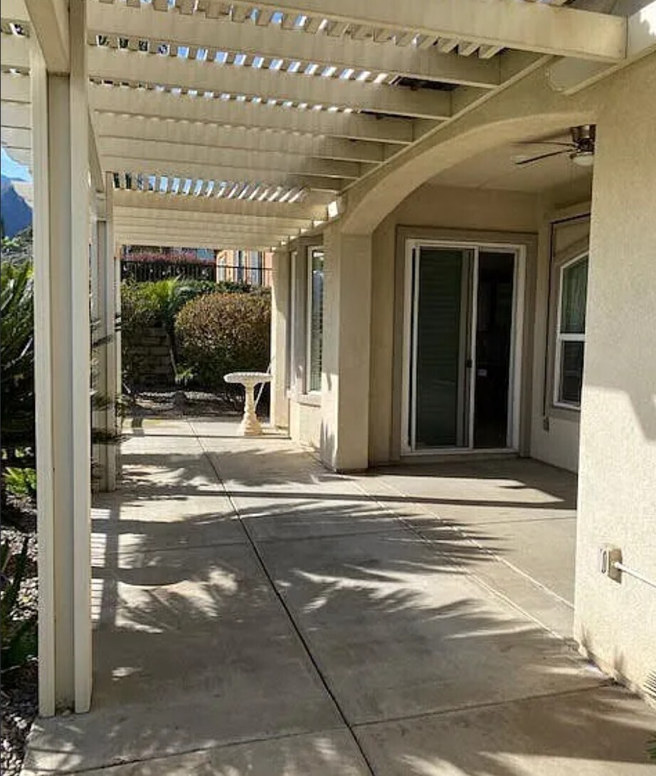 back patio - 24212 Nobe St