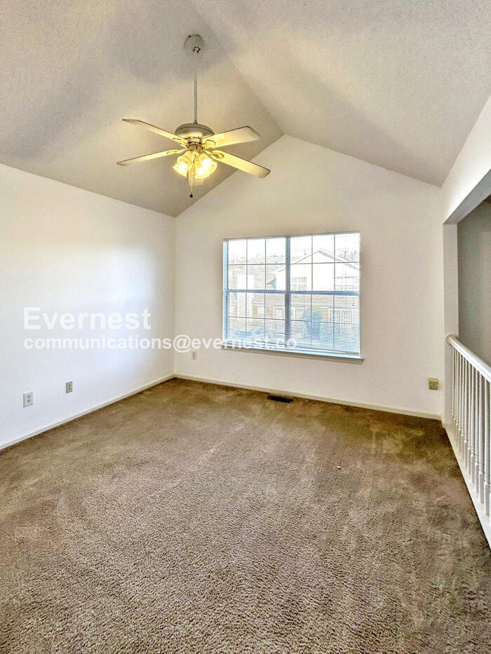 Building Photo - 2703 Westgate Cir