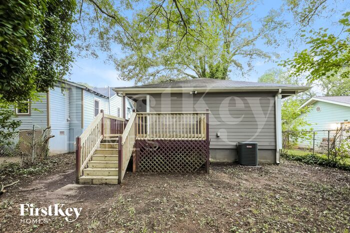 Building Photo - 3520 Conley St
