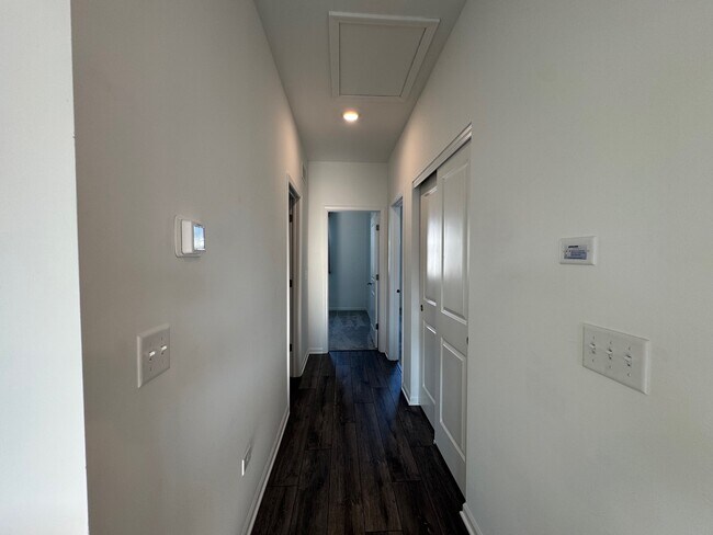 Building Photo - 4347 Chelsea Mnr Cir
