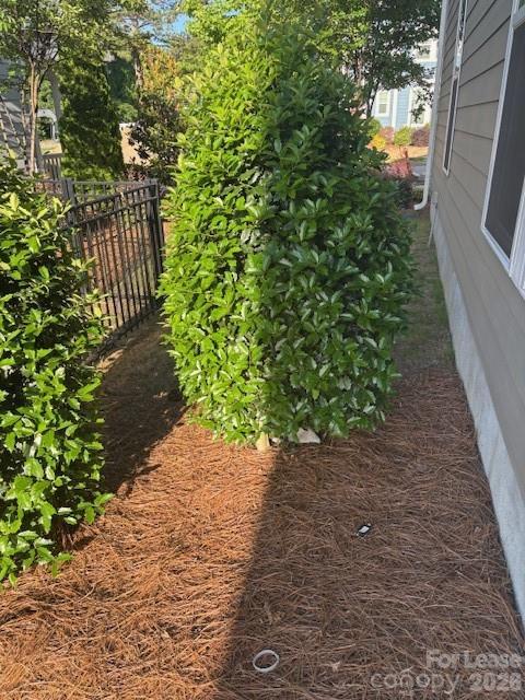 Building Photo - 226 Johnston Dr