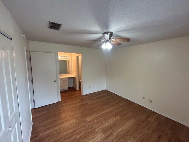 Building Photo - 3513 Wildwood Cir