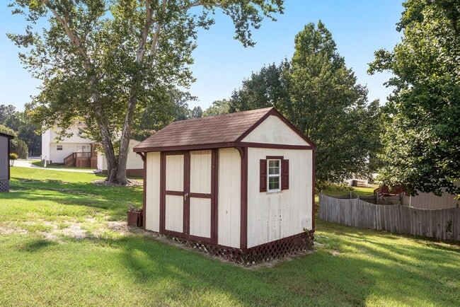 Building Photo - 4208 Mylan Rd