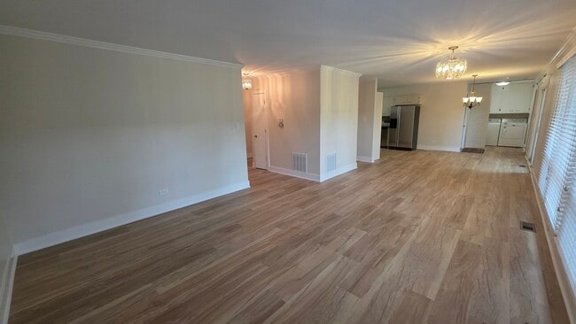 Building Photo - 720 Alcoa Ln