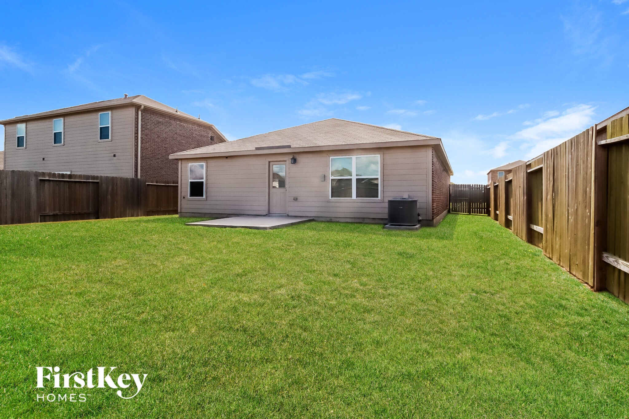 Building Photo - 2321 Nautica Terrace