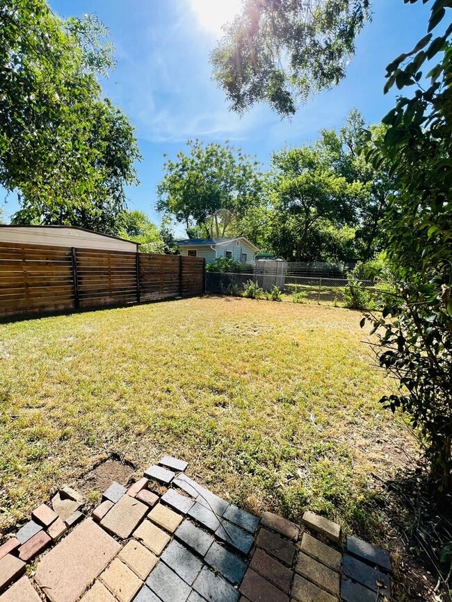 Building Photo - Cullen-1914