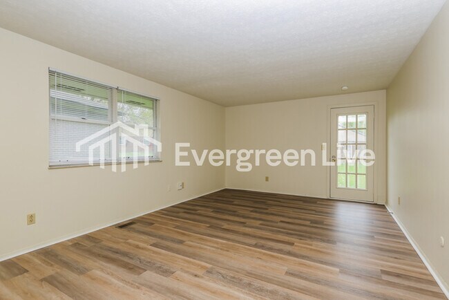 Building Photo - 8208 Mt Charles Dr