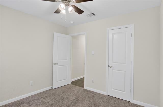 Building Photo - 408 Stampede Ln