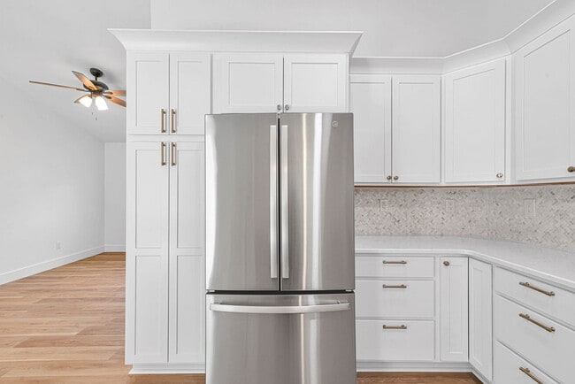 Building Photo - 374 Union Chapel Church Rd