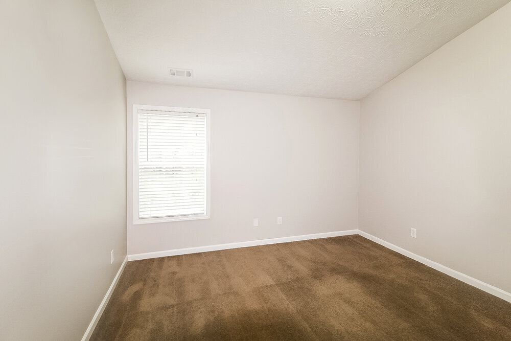 Building Photo - 581 Shadow Valley Ct