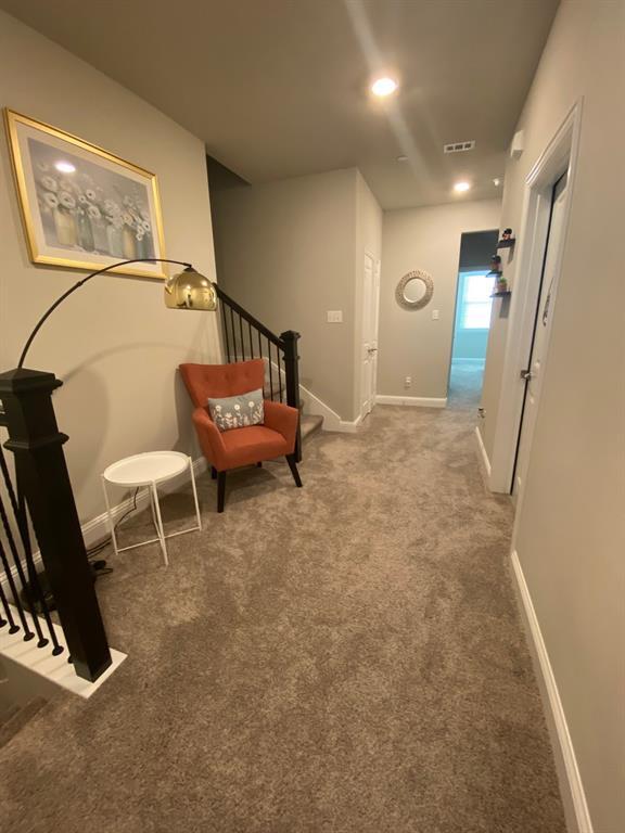 Building Photo - 2008 Naples Dr