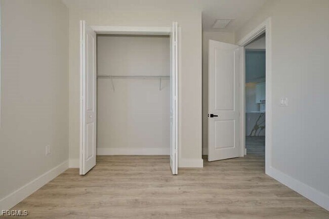 Building Photo - 1645 NW 38th Pl