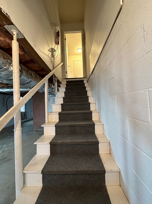 Building Photo - 3 Bed/2 Bath in Seneca, SC