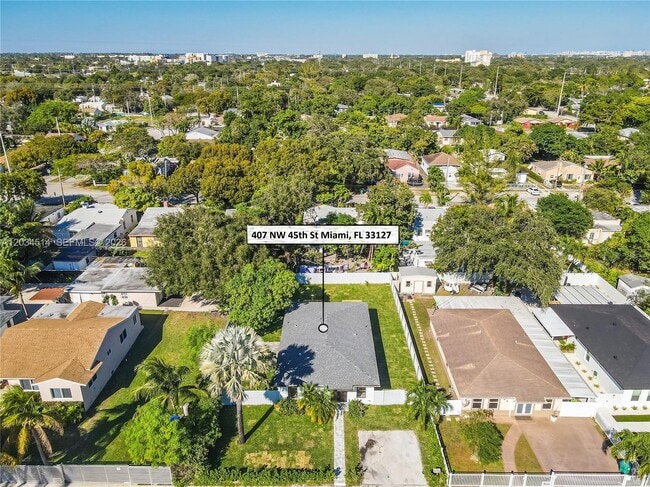 Building Photo - 407 NW 45th St