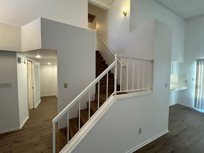 Building Photo - Beautiful 4 Bed / 2.5 Bath Silver Creek Home w/ RBP & $0 Deposit Option