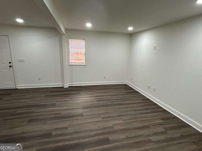 Building Photo - 148 Johnson Dr
