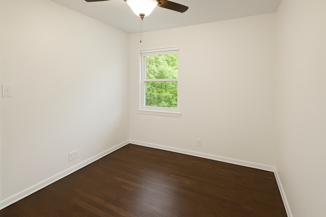 Primary Photo - Marvelous 3-Bed Home in the Heart of Sherman Over 10,000 Sq Ft Lot!