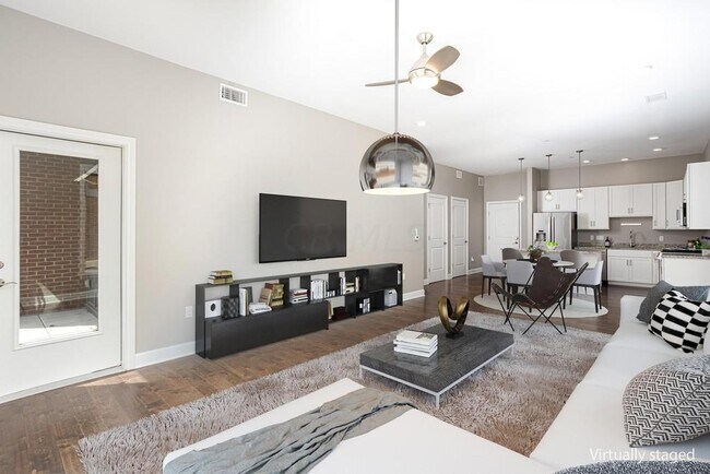 Living room - 828 Bobcat Ave