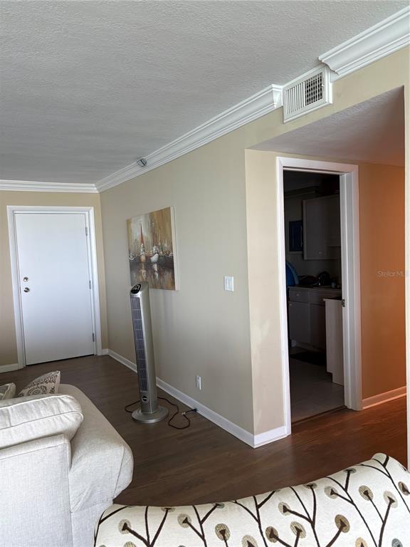 Building Photo - 675 S Gulfview Blvd