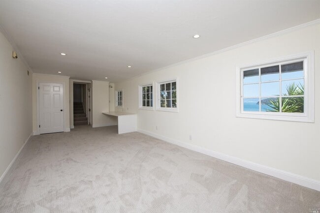 Building Photo - 166 Bella Vista Ave
