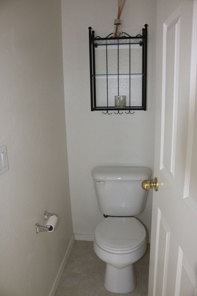 Building Photo - 11292 N 161st Dr