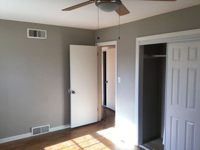 Building Photo - Coming Soon! South KC SF