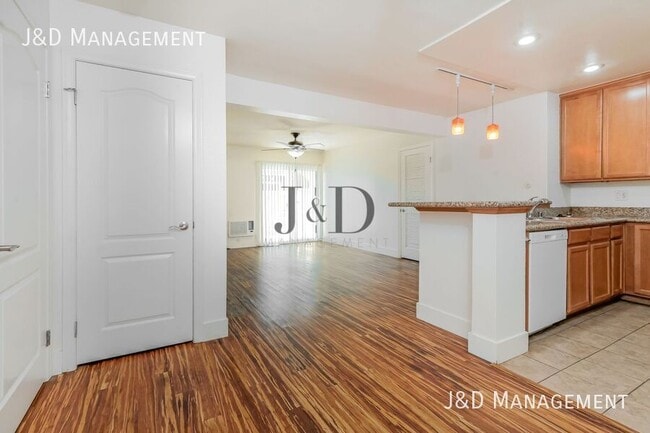 Building Photo - 7747 Margerum Ave