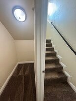 Building Photo - 430 E 118th St