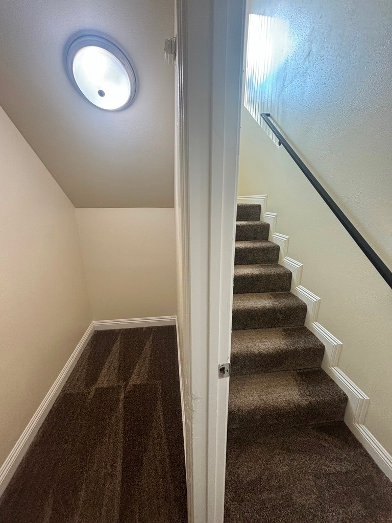 Building Photo - 430 E 118th St