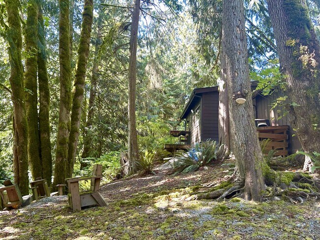 Building Photo - 23253 WA-534