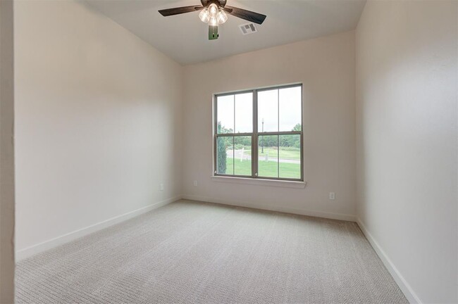 Building Photo - 4616 Maple Rdg Dr