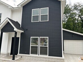 Building Photo - New Construction!