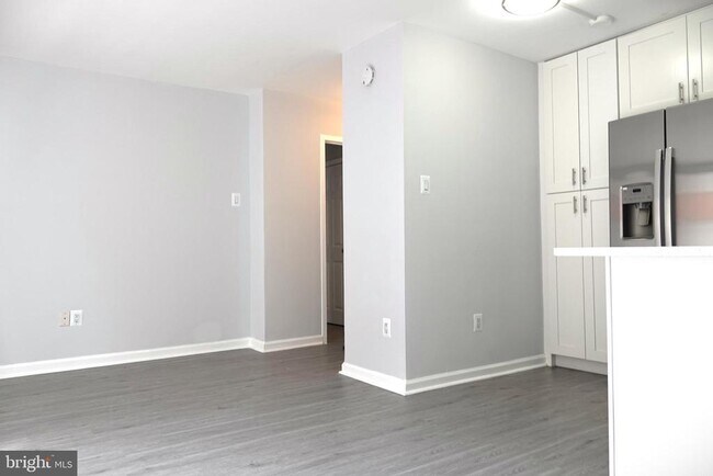 Building Photo - 950 25th St NW