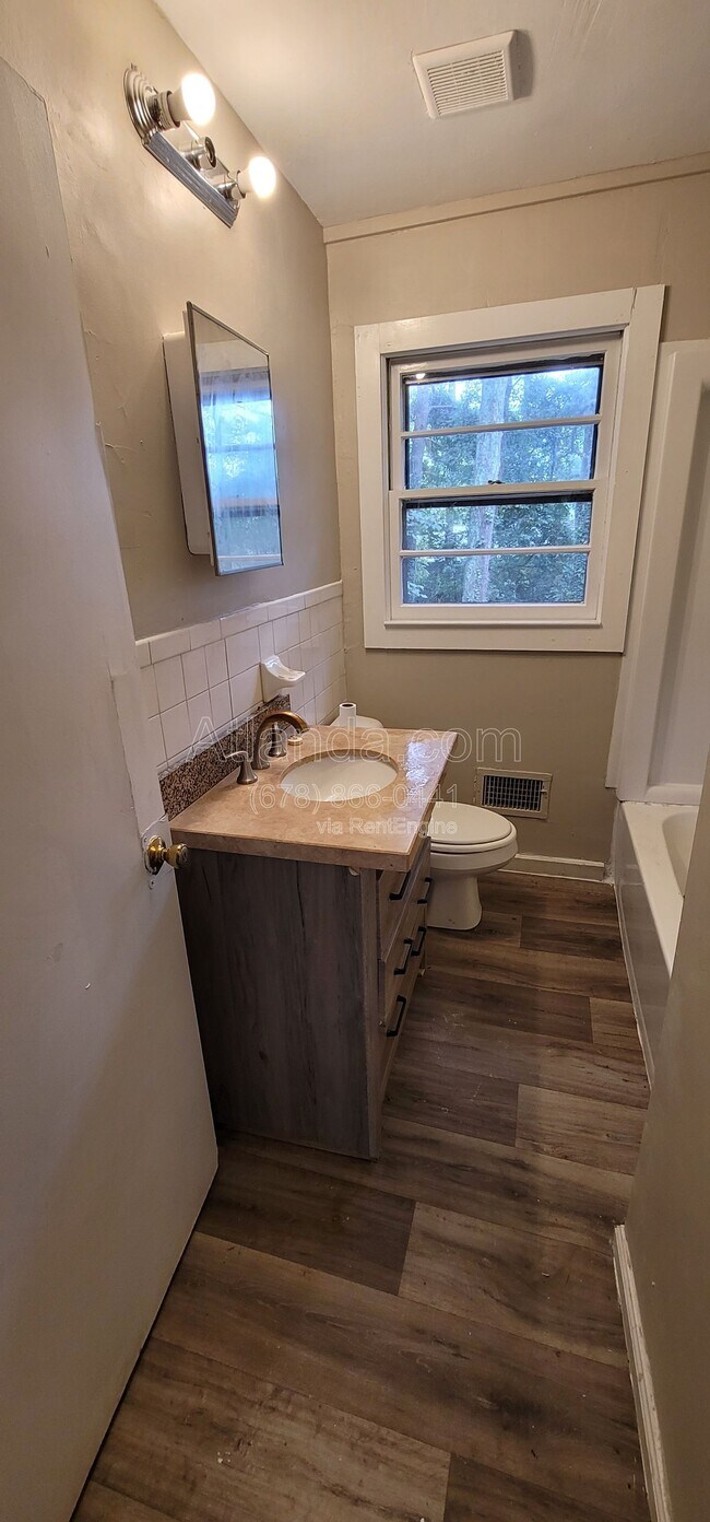 Building Photo - 4267 Chamblee Tucker Rd