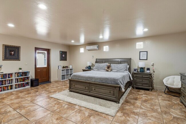 Building Photo - 12705 Chuck Wagon Rd