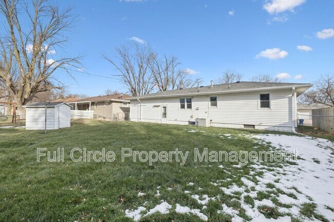 Building Photo - 803 N Christy St