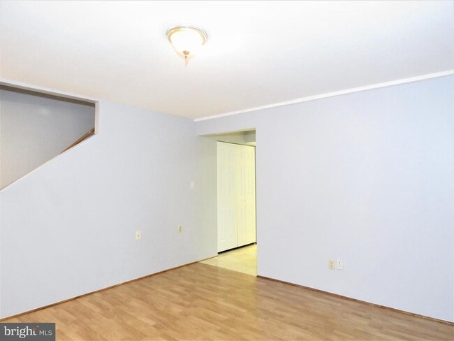 Building Photo - 7526 Mattingly Ln