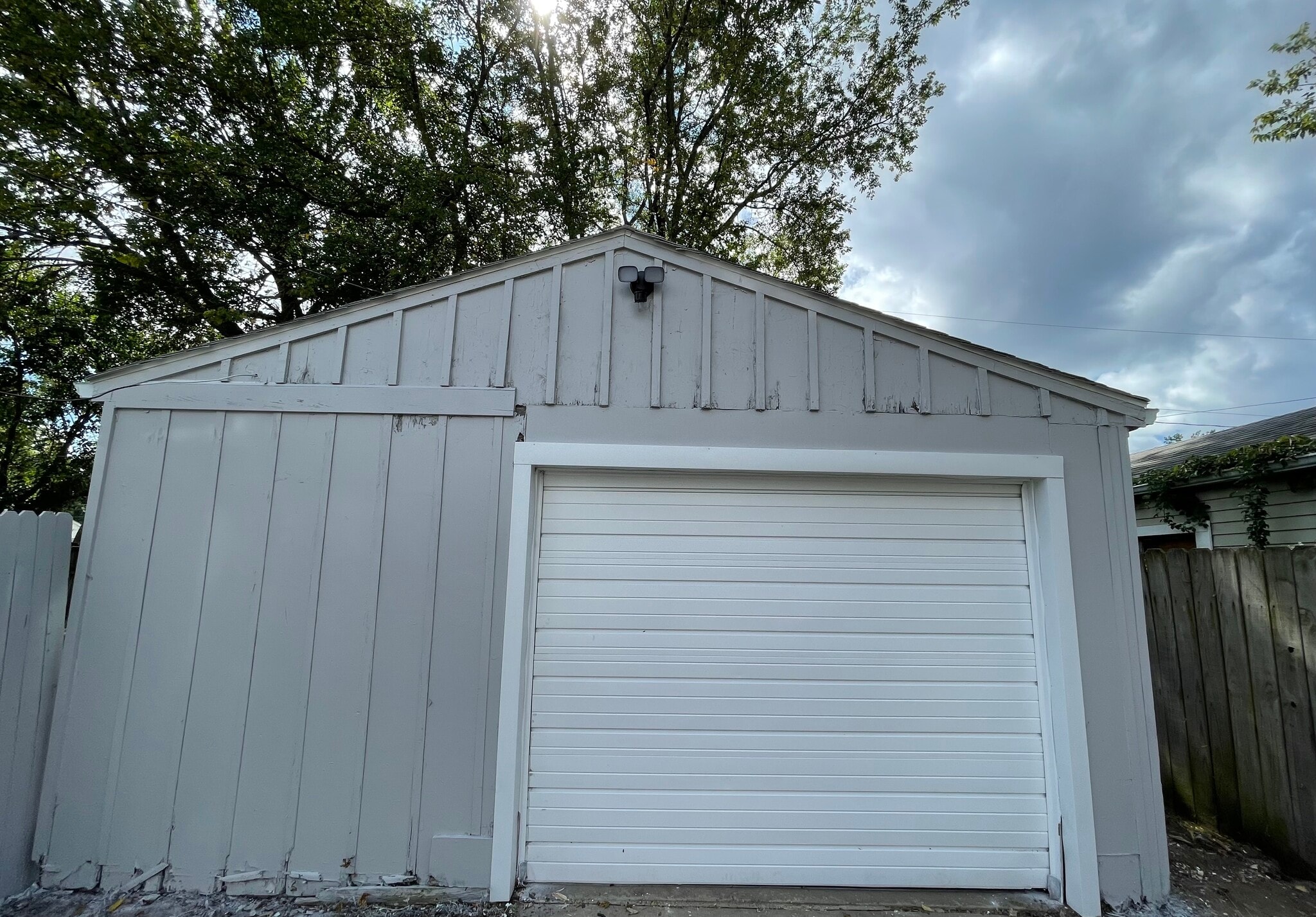 Building Photo - 3814 10th Avenue Ct