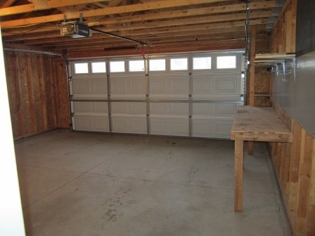 Building Photo - 5007 Spirea Dr