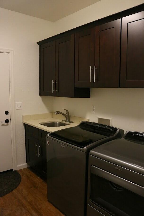 Building Photo - 921 Rainbow Mine Rd