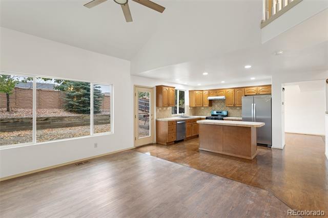 Building Photo - 7214 Grand Prairie Dr