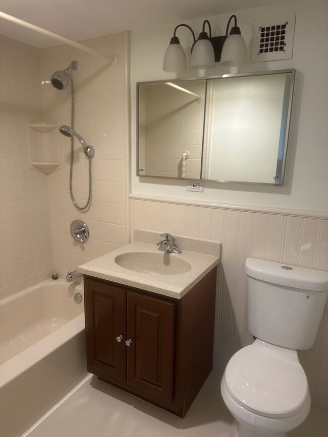 Building Photo - Trolley Square - 2 bedroom, 2 bathroom cor...