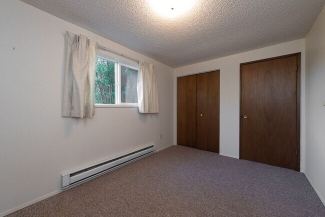 Building Photo - 1916 Rucker Ave