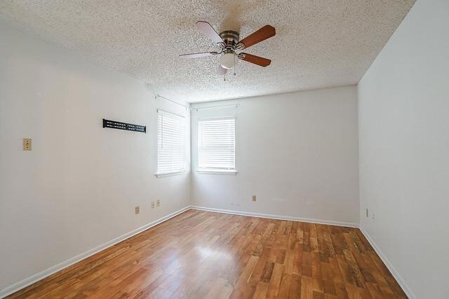Building Photo - 7825 Beauregard Cir
